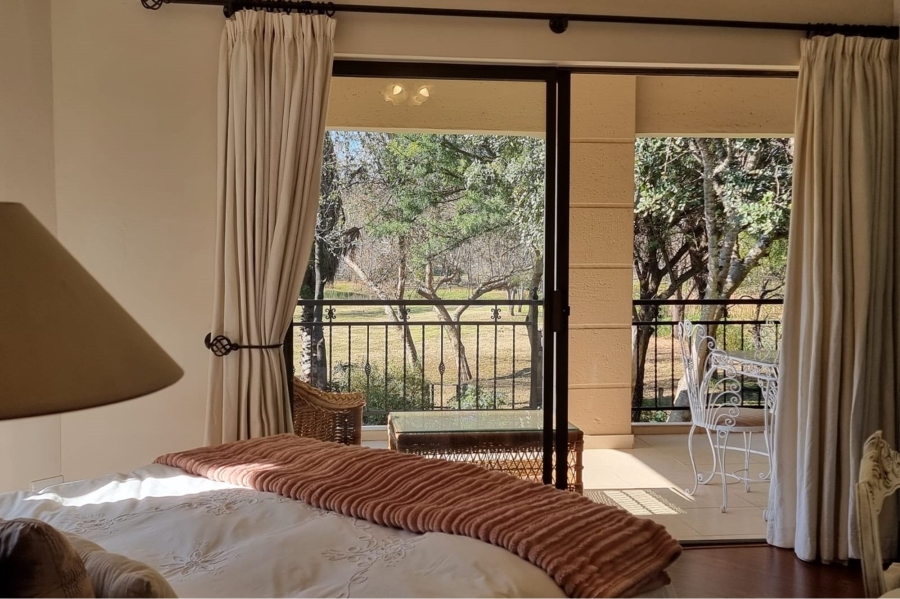 4 Bedroom Property for Sale in WestLake Country Safari Estate North West
